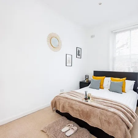 Stylish Apartment Opposite Westfields Londres Extérieur photo