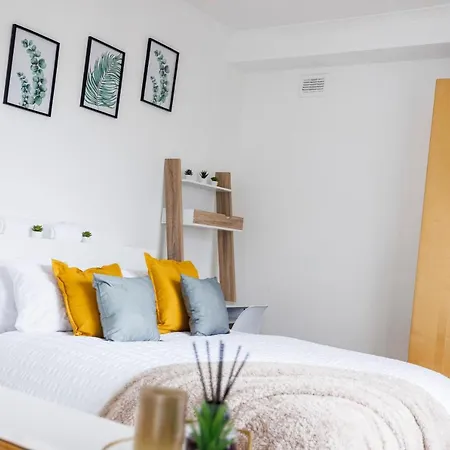 Stylish Apartment Opposite Westfields Londres Extérieur photo