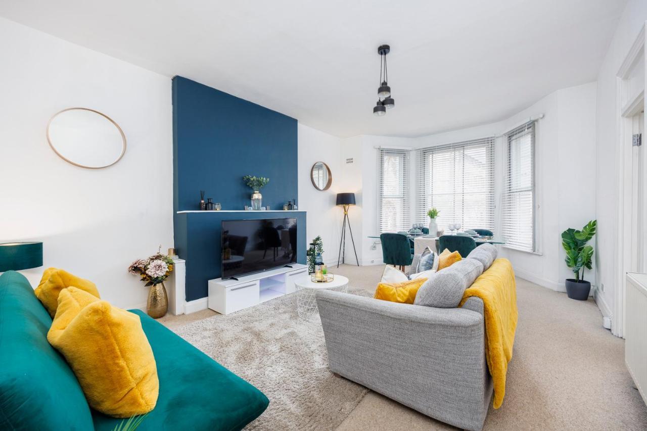Stylish Opposite Westfields Appartement Londres