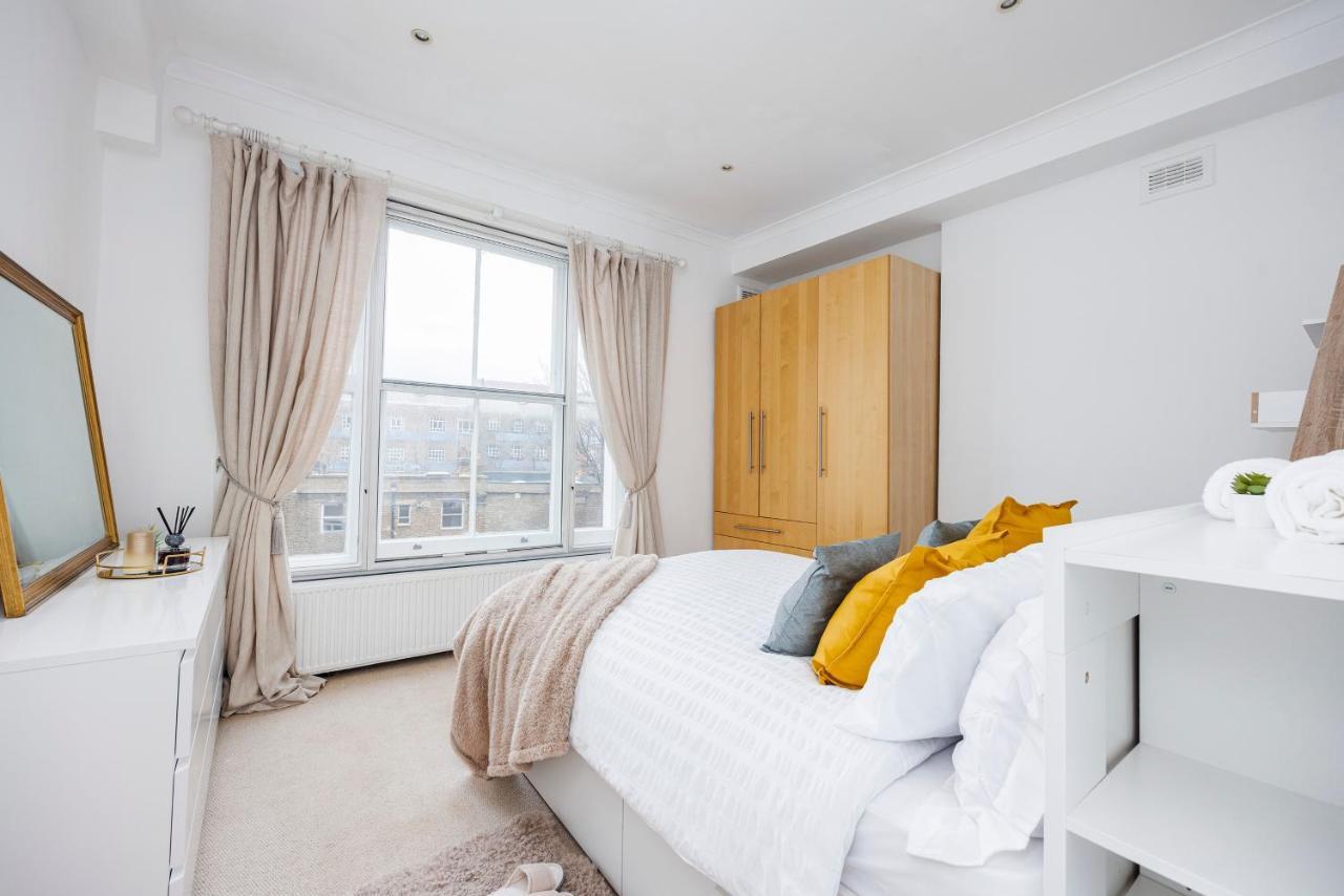 Stylish Opposite Westfields Appartement